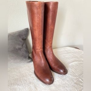 Born riding boots, size 10, cognac
